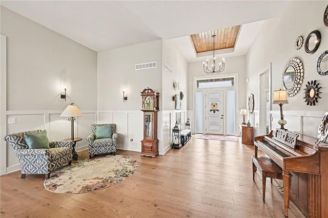 23834 W 58th Place, Shawnee, KS 66226