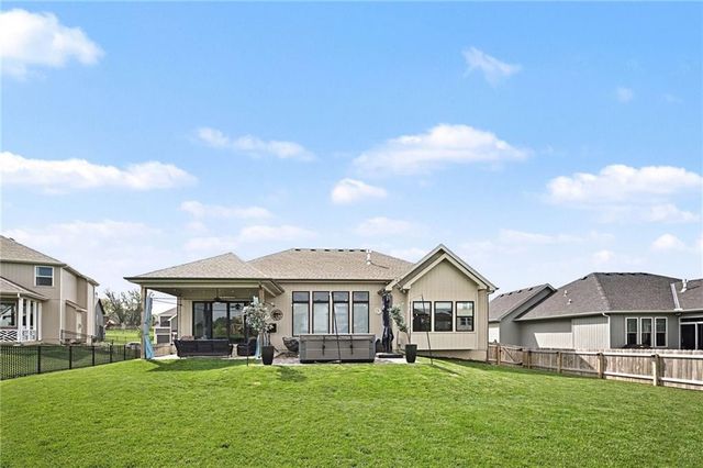 23834 W 58th Place, Shawnee, KS 66226