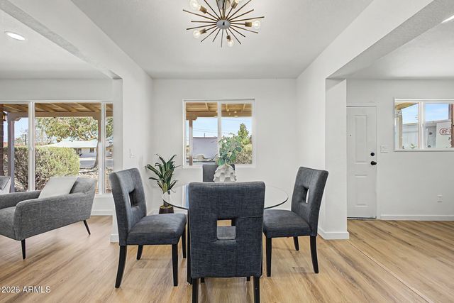 2402 W OSBORN Road, Phoenix, AZ 85015