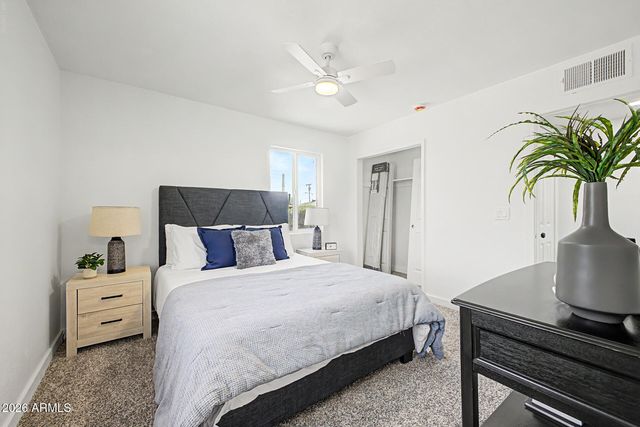 2402 W OSBORN Road, Phoenix, AZ 85015
