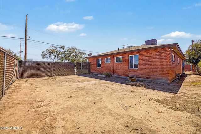 2402 W OSBORN Road, Phoenix, AZ 85015