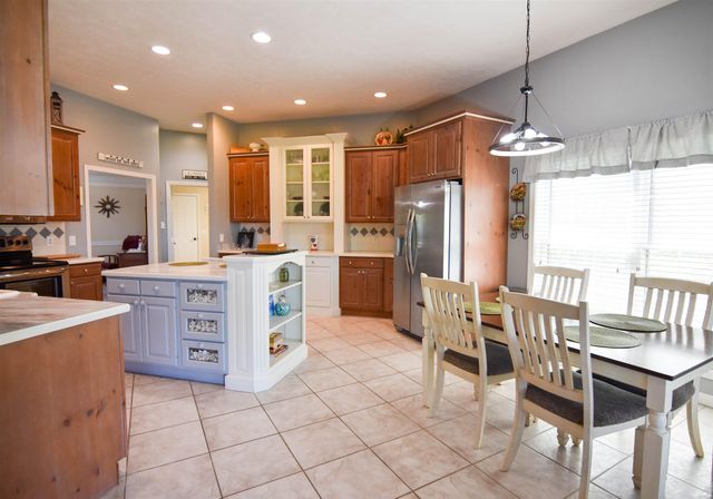 2732 Bailey Lane, Evansville, IN 47725