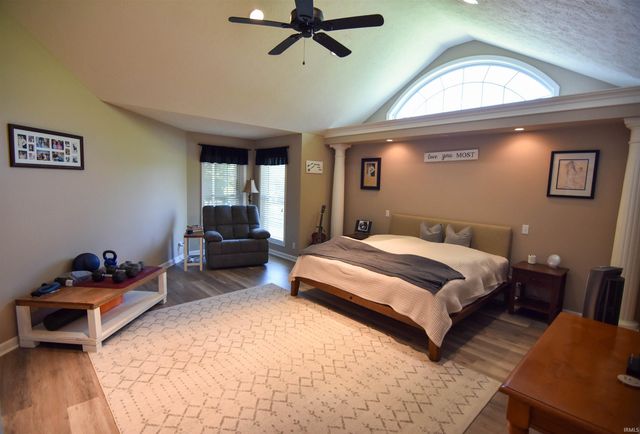 2732 Bailey Lane, Evansville, IN 47725