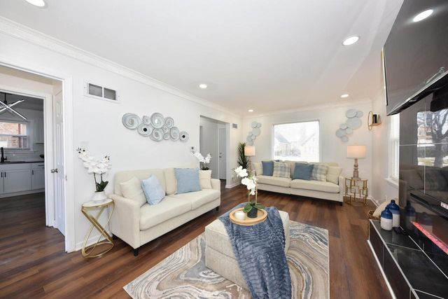 4348 N 19th STREET, Milwaukee, WI 53209