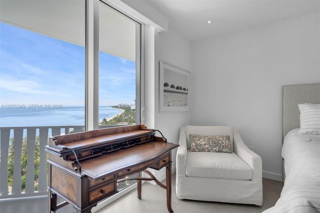 200 Ocean Lane Drive PB4, Key Biscayne, FL 33149