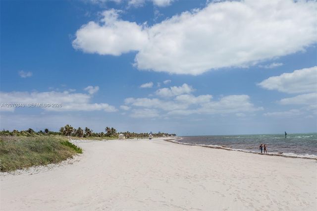 200 Ocean Lane Drive PB4, Key Biscayne, FL 33149