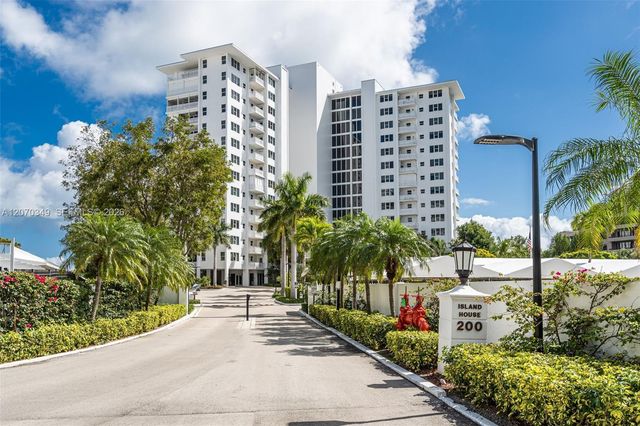 200 Ocean Lane Drive PB4, Key Biscayne, FL 33149