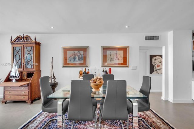 200 Ocean Lane Drive PB4, Key Biscayne, FL 33149
