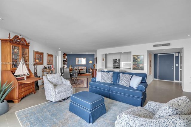200 Ocean Lane Drive PB4, Key Biscayne, FL 33149