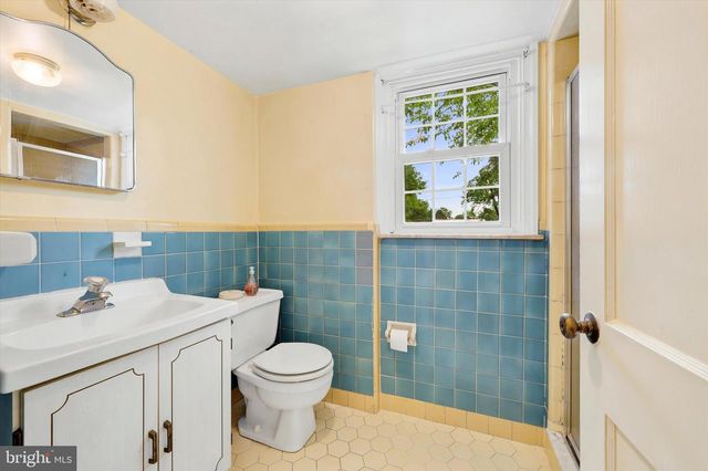 308 HENRY LN, Wallingford, PA 19086