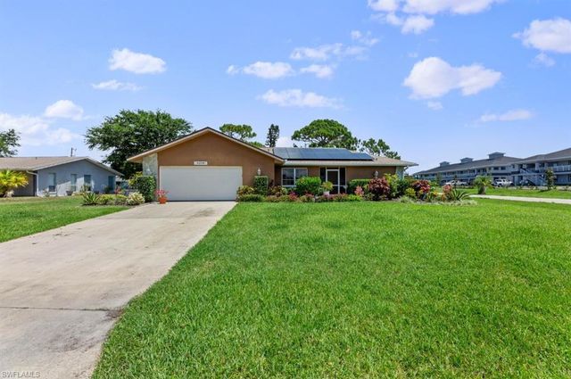 2219 SE 8th ST, Cape Coral, FL 33990