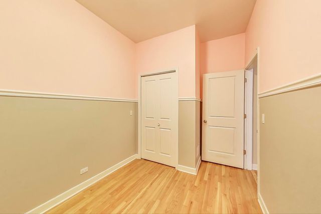 1949 N WHIPPLE Street 1, Chicago, IL 60647