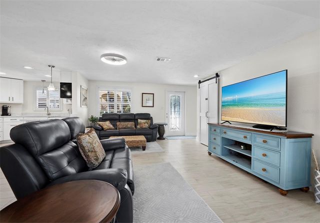 726 JUNGLE QUEEN WAY, Longboat Key, FL 34228