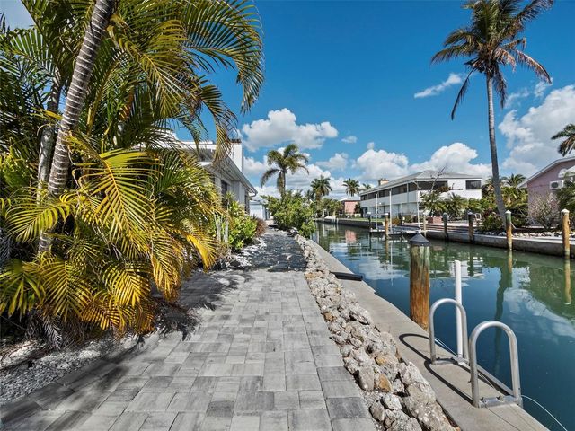 726 JUNGLE QUEEN WAY, Longboat Key, FL 34228