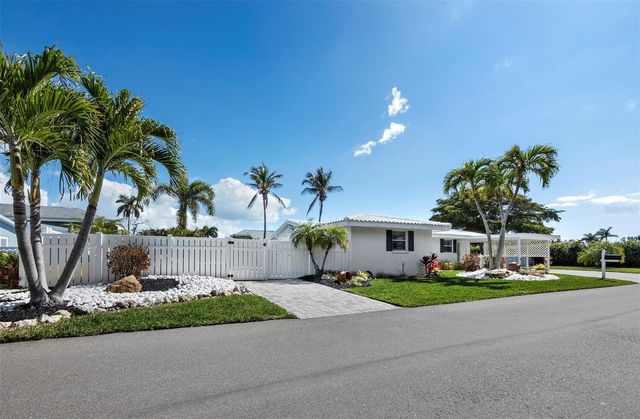 726 JUNGLE QUEEN WAY, Longboat Key, FL 34228