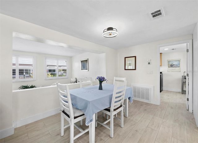 726 JUNGLE QUEEN WAY, Longboat Key, FL 34228