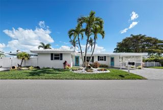 726 JUNGLE QUEEN WAY, Longboat Key, FL 34228