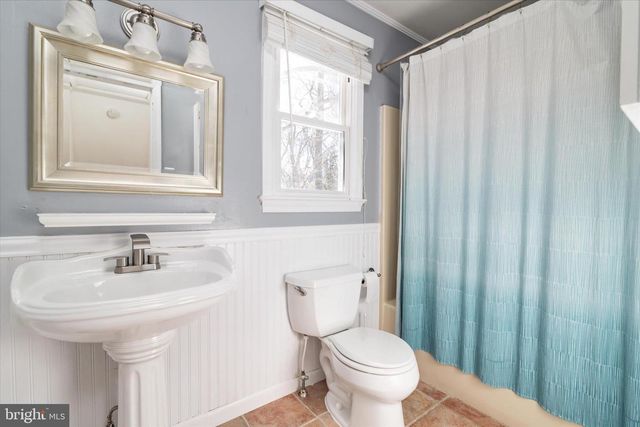 1040 HYDE PARK DR, Annapolis, MD 21403