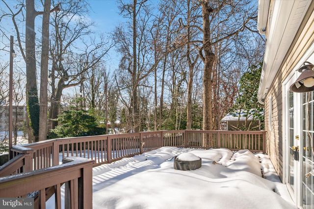 1040 HYDE PARK DR, Annapolis, MD 21403