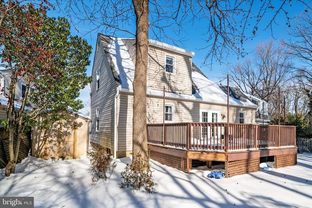 1040 HYDE PARK DR, Annapolis, MD 21403