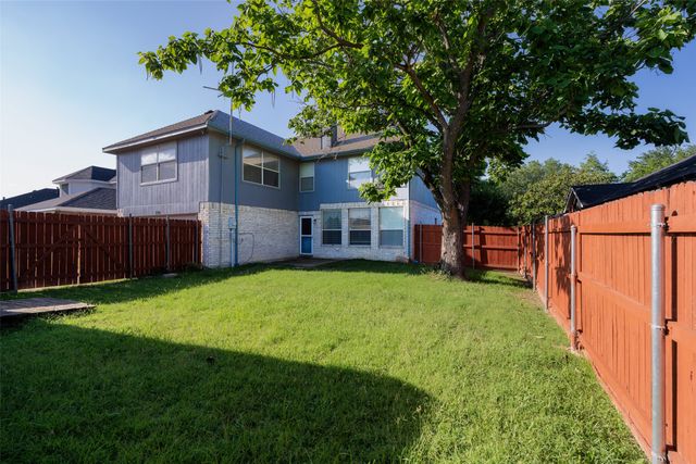 726 Spring Mills Road, Mesquite, TX 75181