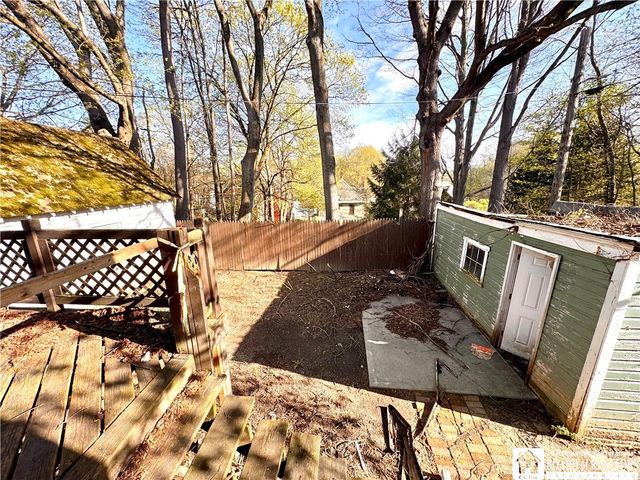 13 Myers Avenue, Jamestown, NY 14701