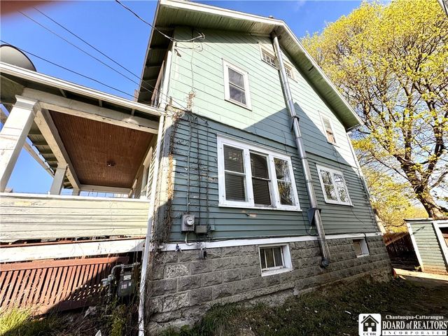 13 Myers Avenue, Jamestown, NY 14701