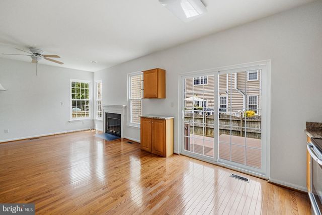 6 CASTLEBAR CT, Gaithersburg, MD 20886