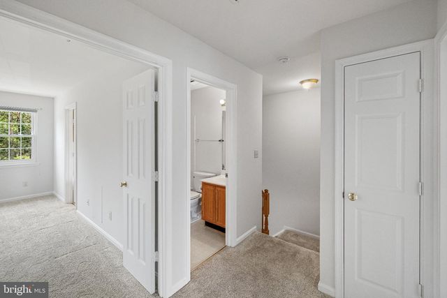 6 CASTLEBAR CT, Gaithersburg, MD 20886