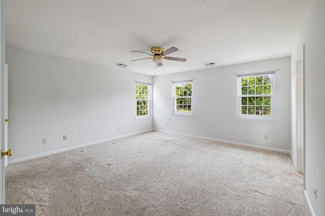 6 CASTLEBAR CT, Gaithersburg, MD 20886