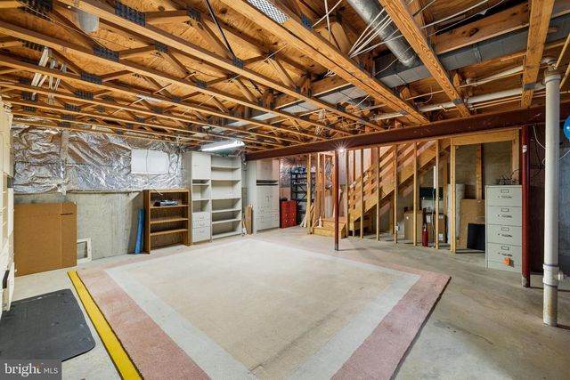 6 CASTLEBAR CT, Gaithersburg, MD 20886