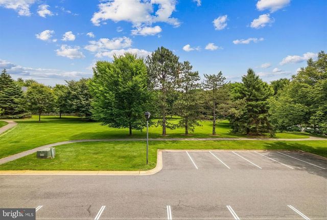 6 CASTLEBAR CT, Gaithersburg, MD 20886