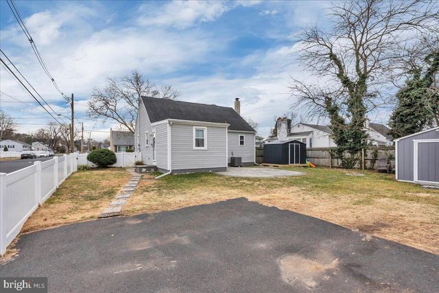 601 W LINCOLN AVE, Magnolia, NJ 08049