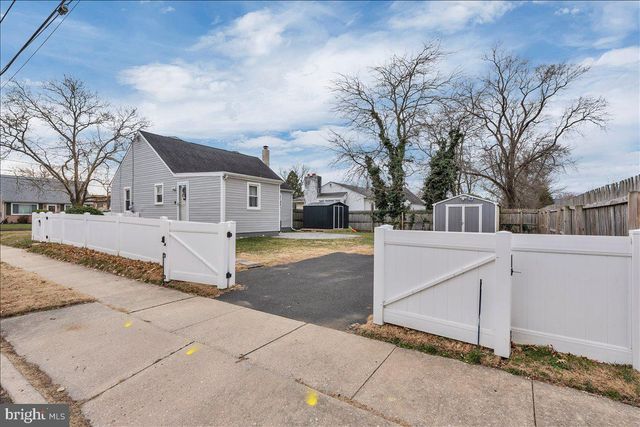 601 W LINCOLN AVE, Magnolia, NJ 08049