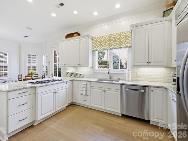 2917 Camden Park Place, Charlotte, NC 28210