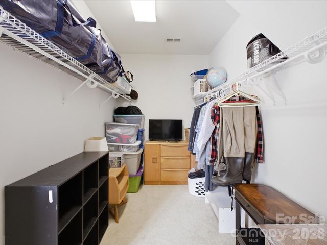 2917 Camden Park Place, Charlotte, NC 28210