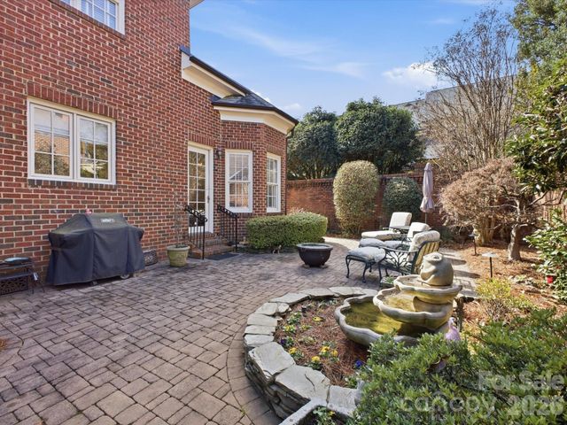 2917 Camden Park Place, Charlotte, NC 28210