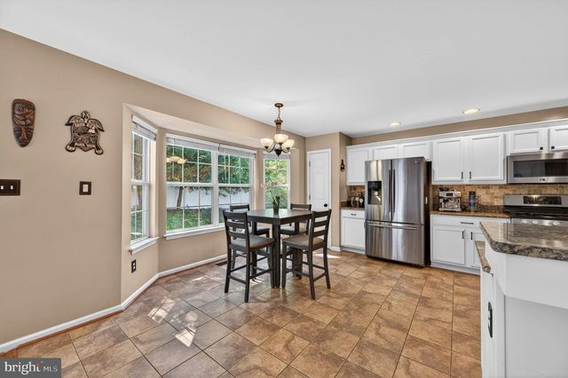 452 LARKSPUR LN, Severna Park, MD 21146