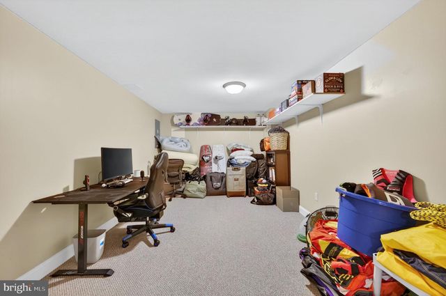 452 LARKSPUR LN, Severna Park, MD 21146