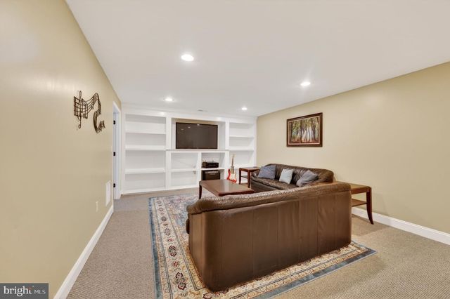 452 LARKSPUR LN, Severna Park, MD 21146