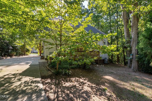 2912 Lautenberg Lane, Willow Springs, NC 27592