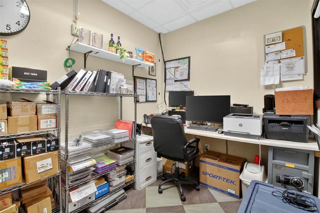 Fully Turnkey Restaurant For Sale In The Heart Of Pinecrest, Pinecrest, FL 33156