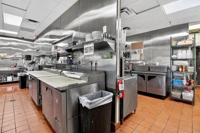 Fully Turnkey Restaurant For Sale In The Heart Of Pinecrest, Pinecrest, FL 33156