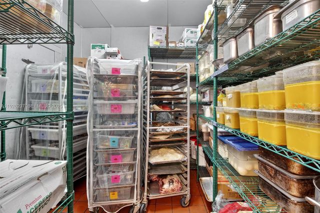 Fully Turnkey Restaurant For Sale In The Heart Of Pinecrest, Pinecrest, FL 33156