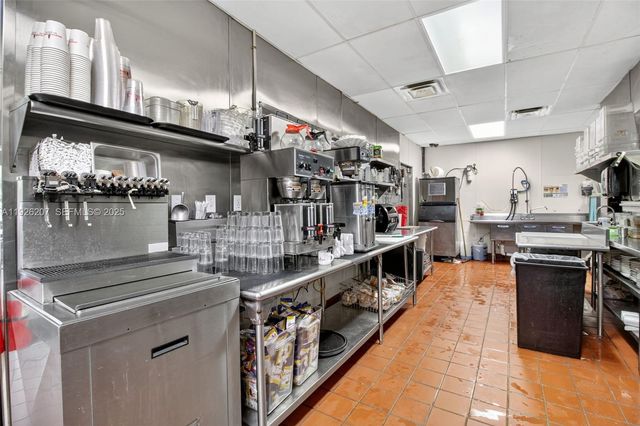 Fully Turnkey Restaurant For Sale In The Heart Of Pinecrest, Pinecrest, FL 33156