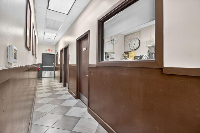 Fully Turnkey Restaurant For Sale In The Heart Of Pinecrest, Pinecrest, FL 33156