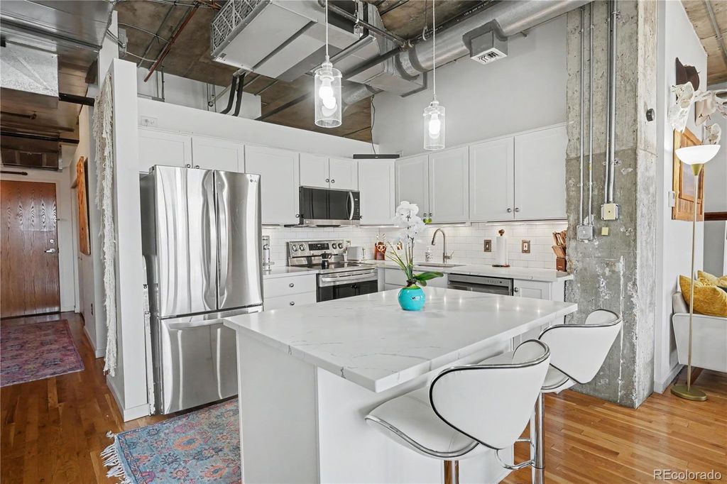 2020 Arapahoe Street 870, Denver, CO 80205