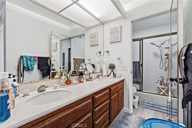 551 W Puente 1, Covina, CA 91722