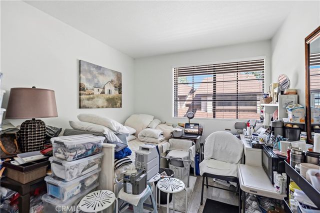 551 W Puente 1, Covina, CA 91722
