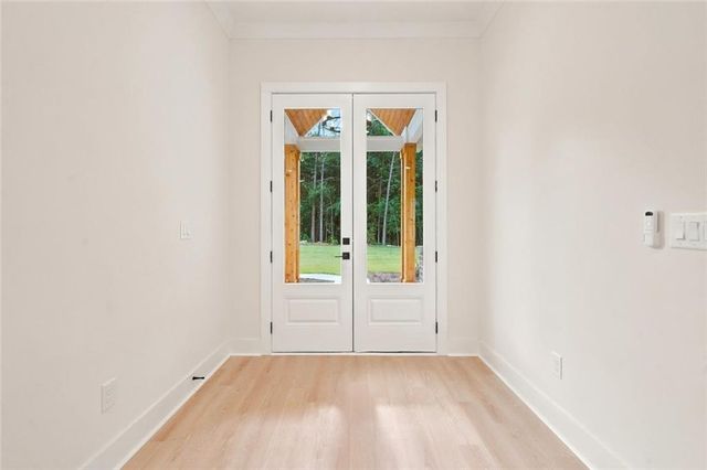 55 Kirk Road NW, White, GA 30184